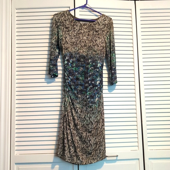 Kay Unger Dresses & Skirts - Kay Unger 3/4 sleeve dress size 2